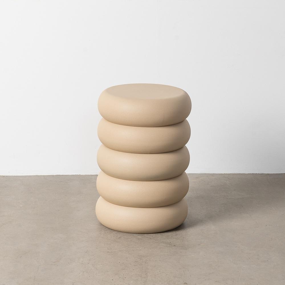 MESITA BEIGE ACERO 46 X 46 X 51 CM MESITA BEIGE ACERO 46 X 46 X 51 CM